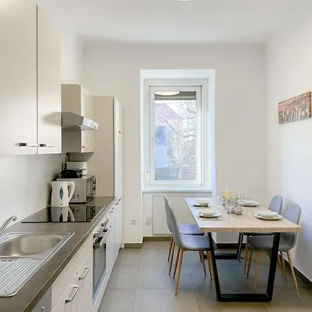 Lejlighed Lend - Design 1 *
